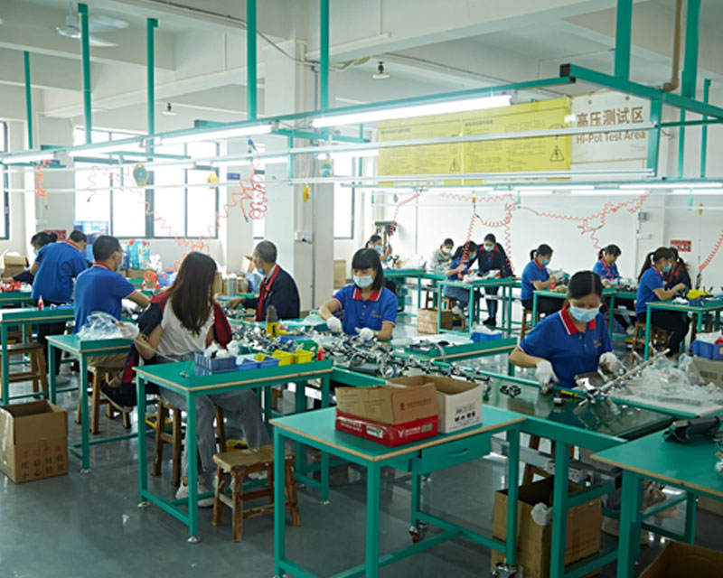 우리는 고품질 유리 및 고품질 조명을 만드는 능력을 가지고 있습니다.